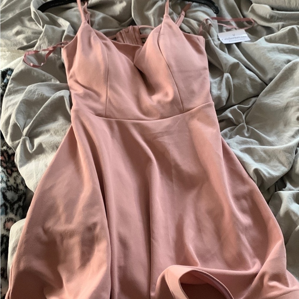womens pink dress
